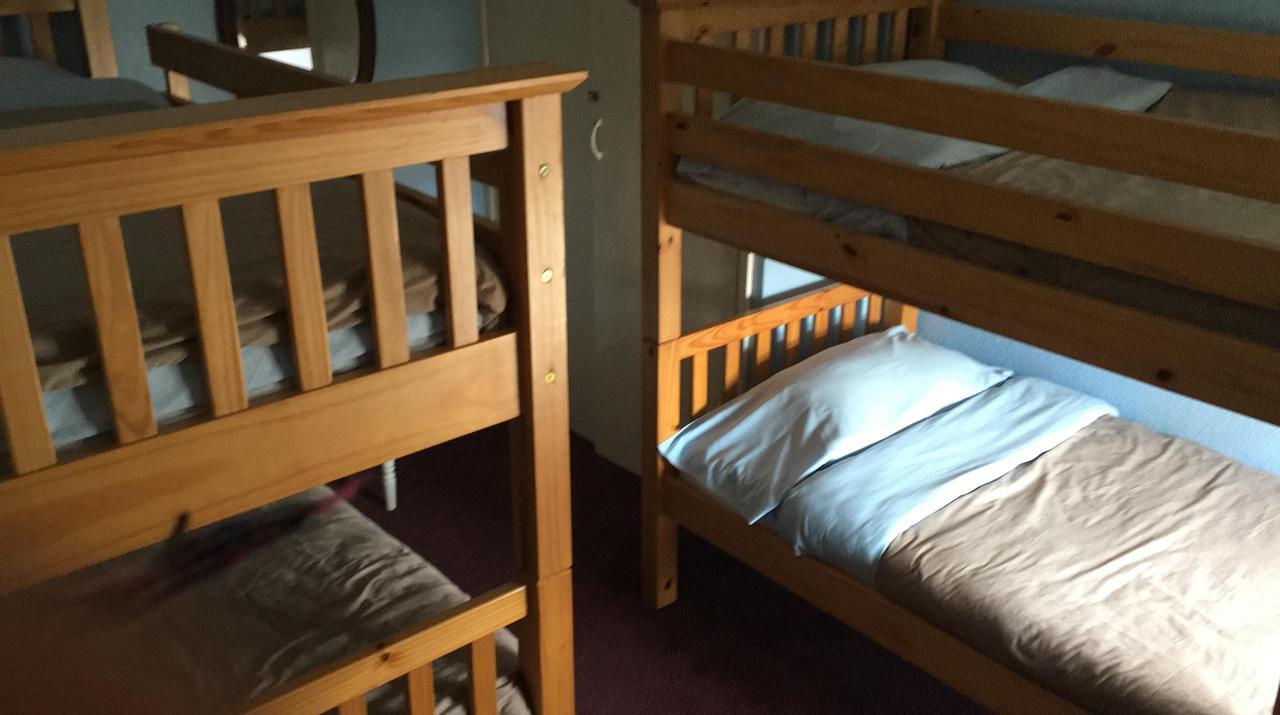 Pantyrathro International Hostel Carmarthen Buitenkant foto