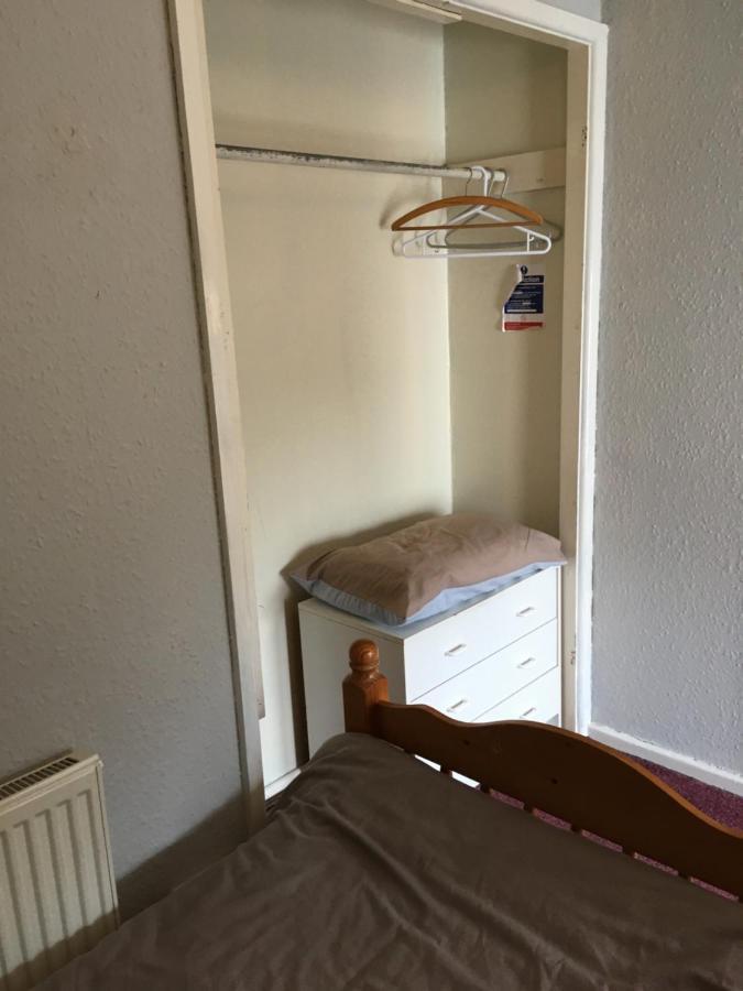 Pantyrathro International Hostel Carmarthen Buitenkant foto